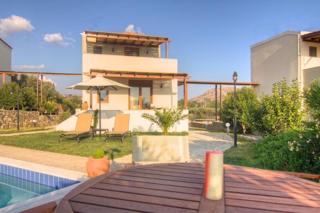 Gasparakis Bungalows & Villas Lefkogeia Quarto foto